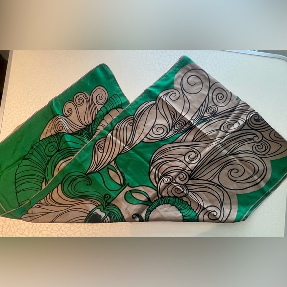 VINTAGE: Sant’ Angelo | Classic silk scarf - Picture 1 of 11